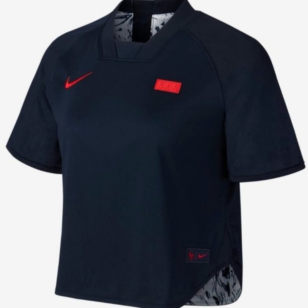 ⚽NWT Nike FFF reversible Soccer top!